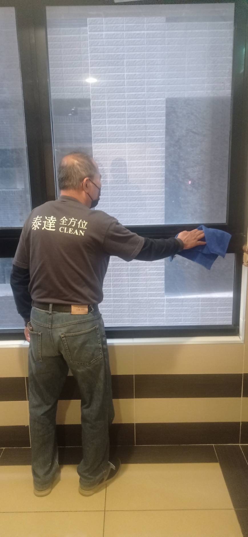 桃園窗戶玻璃清潔