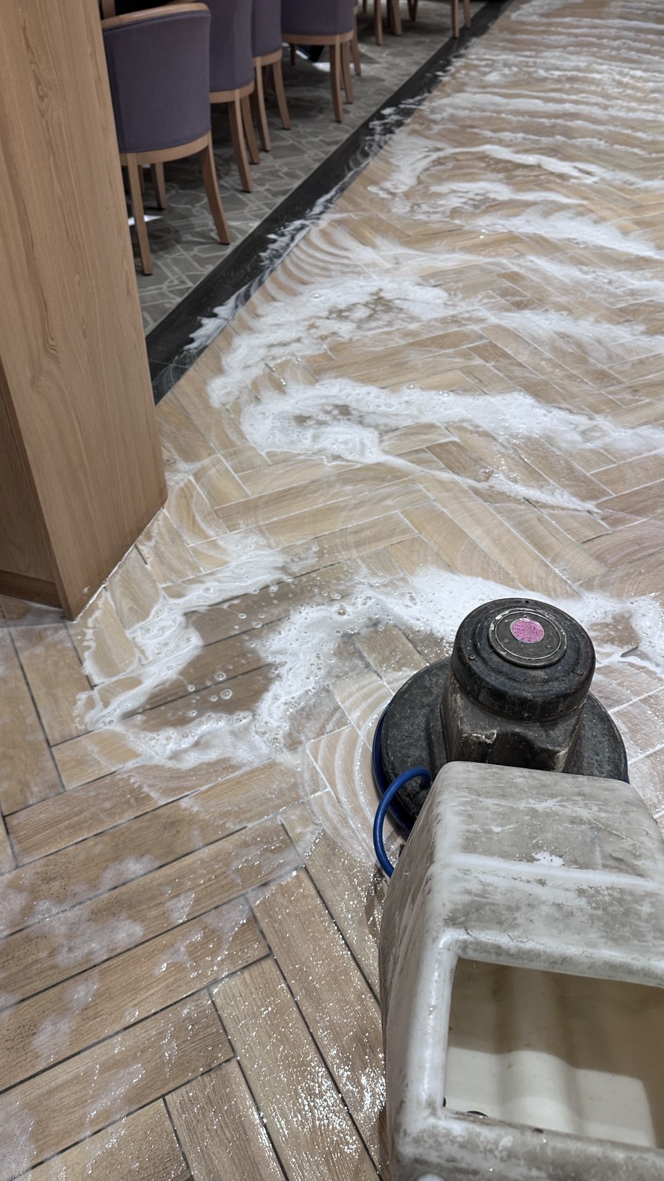 桃園NARA泰式料理地板清潔